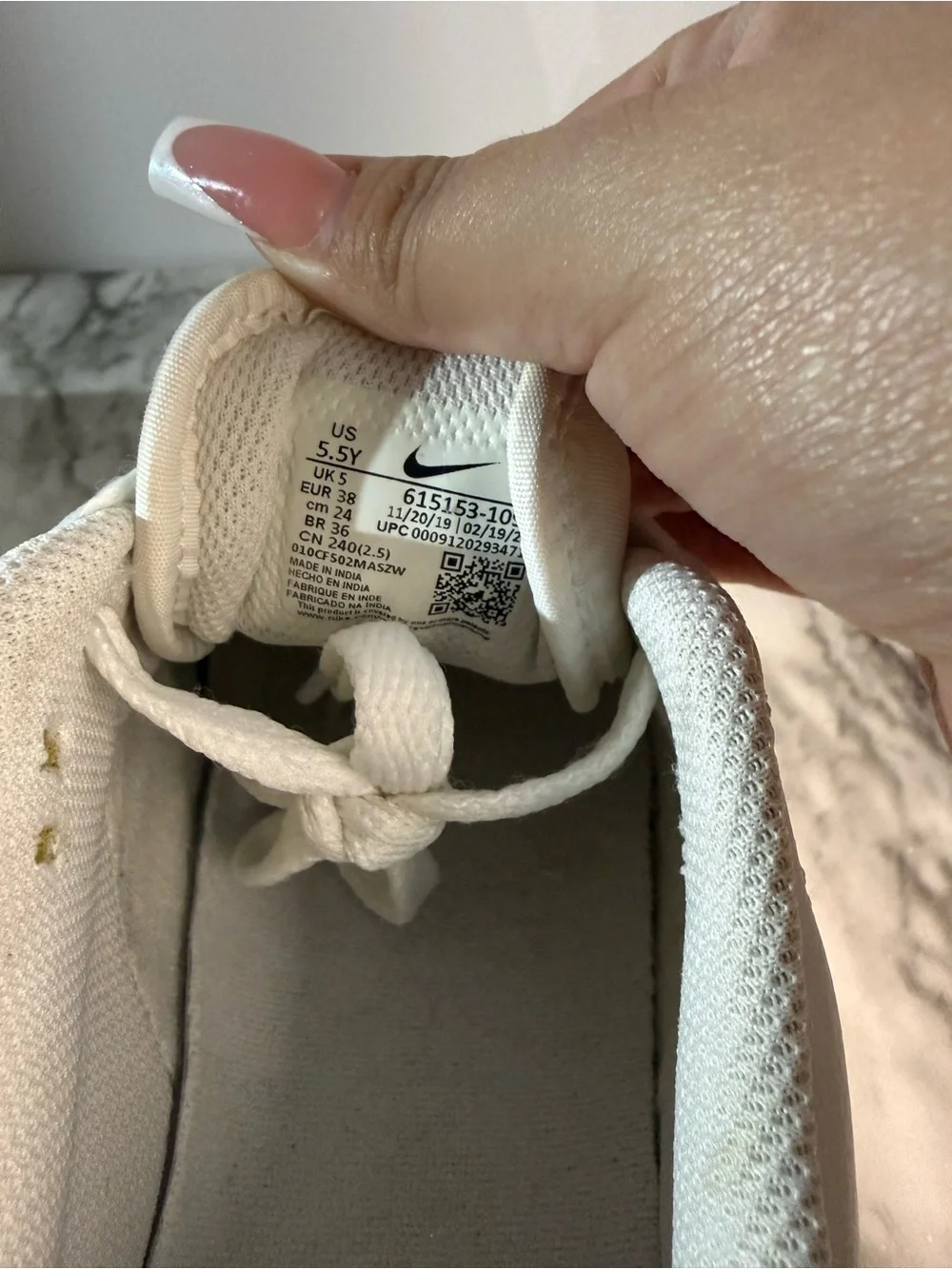 Nike Kids White Low-Top Leather Sneakers with Swoosh